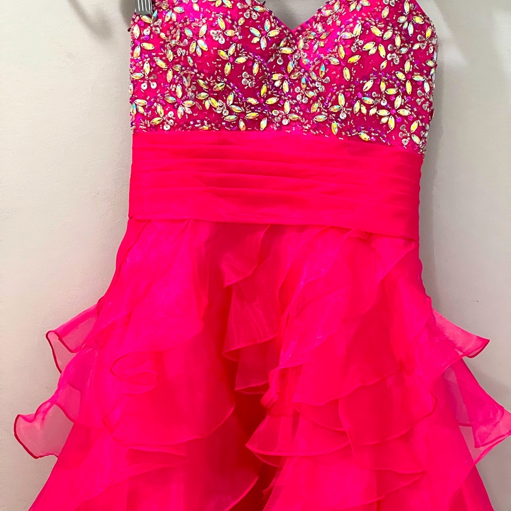Exquisite new Kiss designer formal fuchsia dress sz.2
